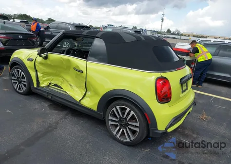 2024 Mini Convertible Cooper S z USA, uszkodzony, nr VIN WMW43DL01R3R74591
